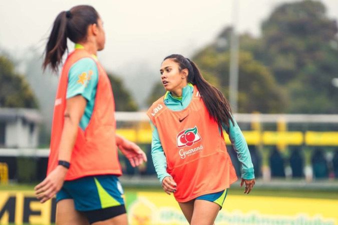 As jogadoras se apresentaram na Granja Comary a partir de 4 de julho
