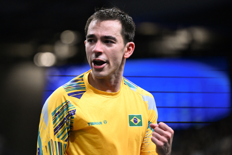Hugo Calderano está nas quartas de final do tênis de mesa dos Jogos Olímpicos de Paris