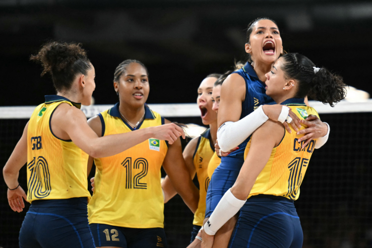 Seleção feminina de Vôlei joga contra o Japão na segunda rodada nos Jogos Olímpicos de Paris 2024
