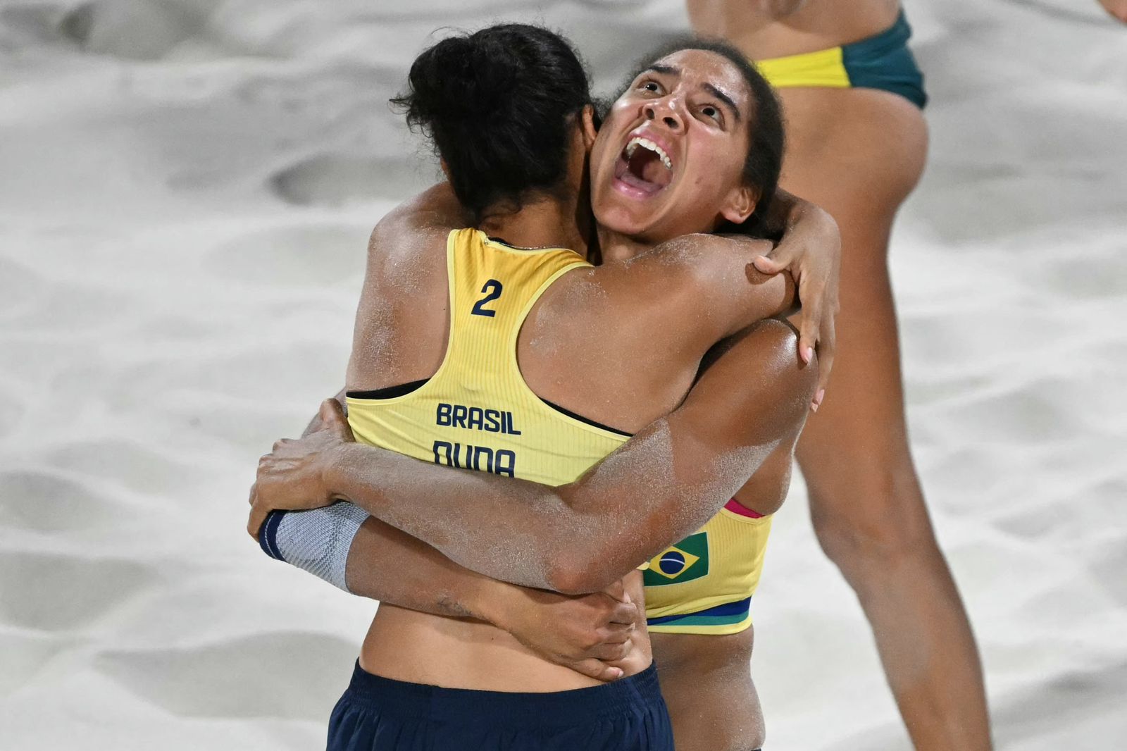 Duda e Ana Patrícia avançam e vão brigar pelo ouro em Paris
