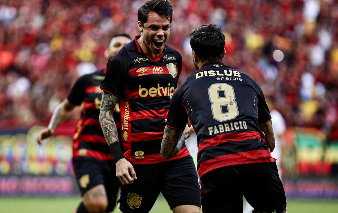 Barletta fez o primeiro gol do Sport, mas foi expulso nos acréscimos do jogo 