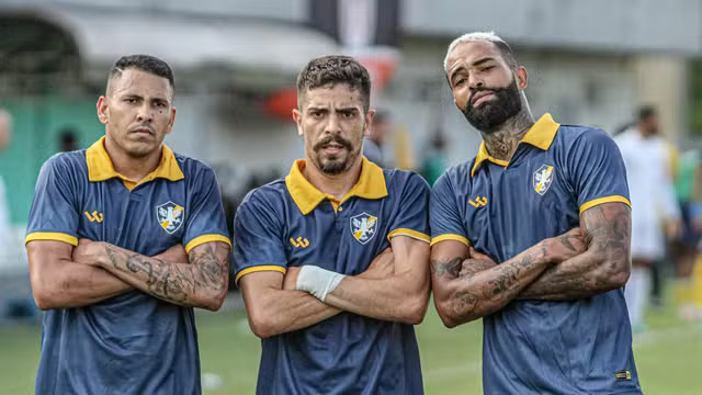 Retrô encara Manauara, pelas oitavas da Série D