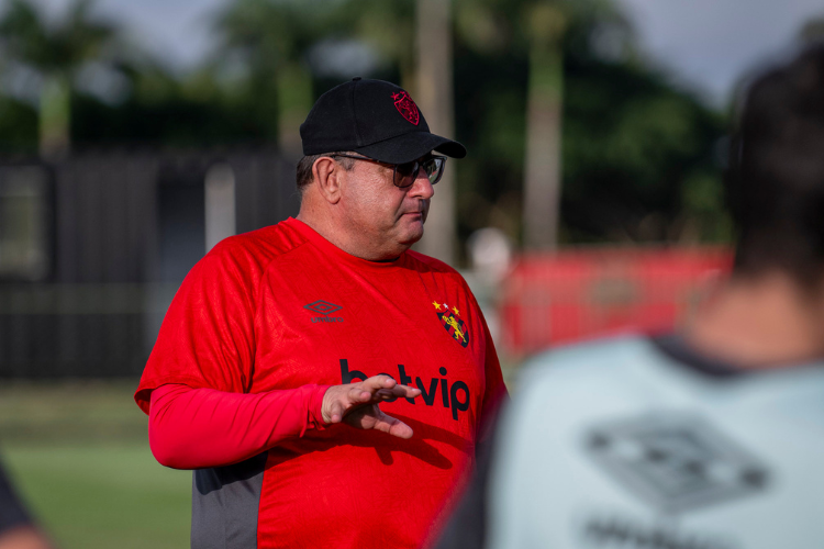 Guto Ferreia não irá conseguir repetir a escalação do Sport