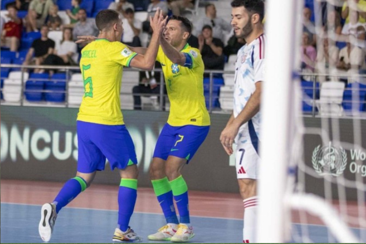 O próximo adversário do Brasil será Irã ou Marrocos. Ambos se enfrentam nesta quinta (26). A disputa das quartas de final será neste domingo (29), às 9h30 