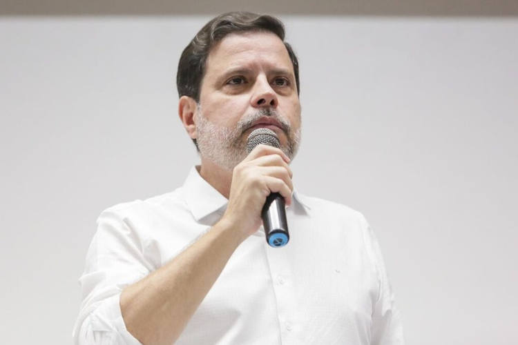 Bruno Rodrigues busca investidores para o Santa Cruz