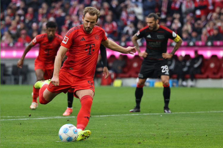 Harry Kane, atual artilheiro da Champions com cinco gols