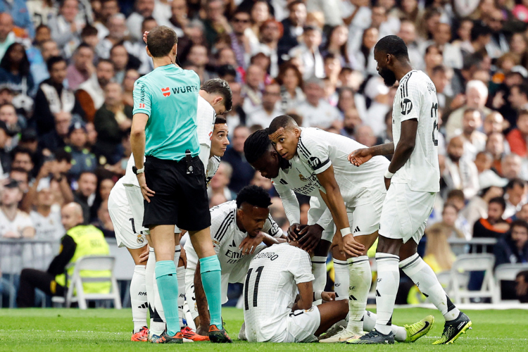 Rodrygo deixou o gramado chorando com 11 minutos, durante a partida contra o Osasuna