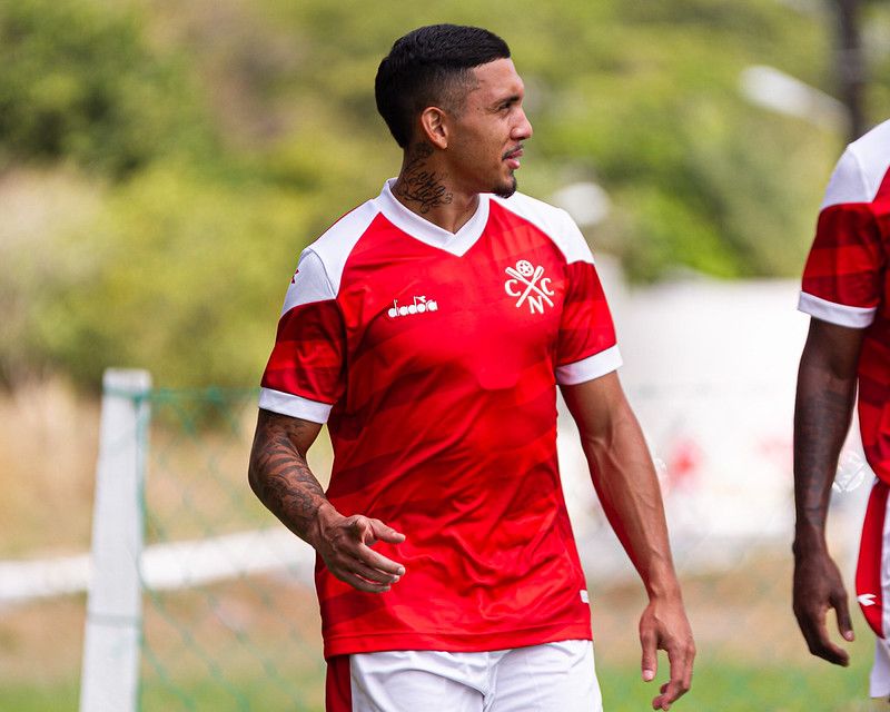 Hélio Borges se apresentou ao Náutico desde o início da pré-temporada
