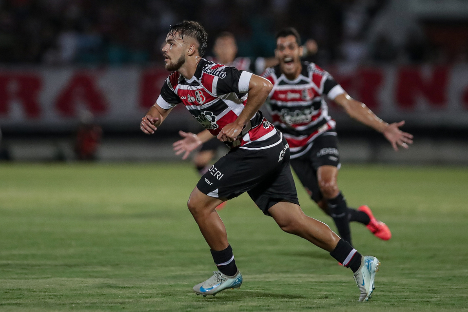 Com expectativa alta, Santa Cruz enfrenta o Afogados, no Arruda