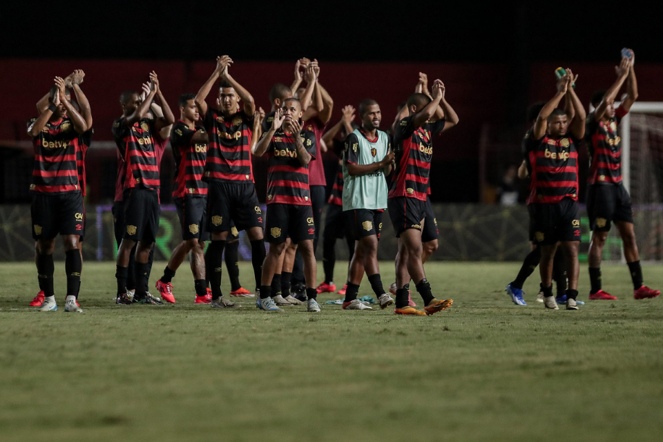César Lucena avalia evolução do sub-20 após jogos no Pernambucano