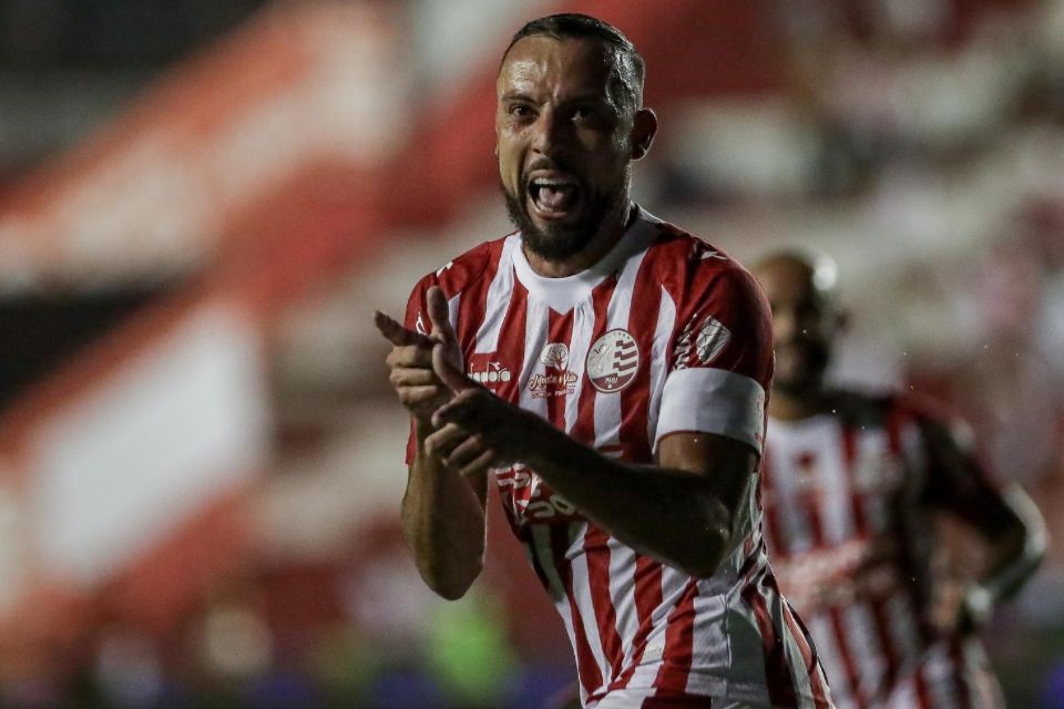 Paulo Sérgio chegou ao seu primeiro gol em 2025, em partida contra o Ceará