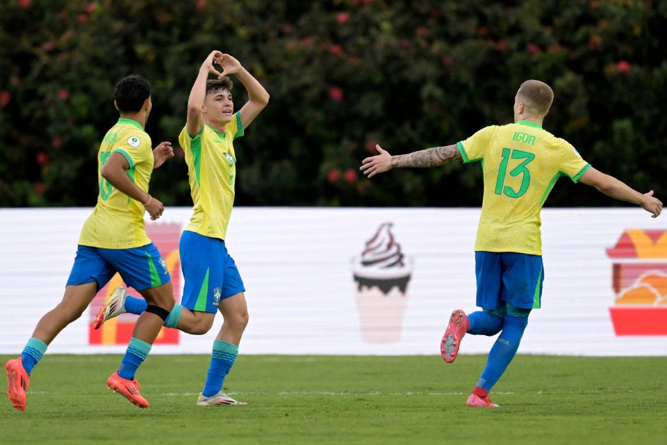 Partida terminou em 2 a 1