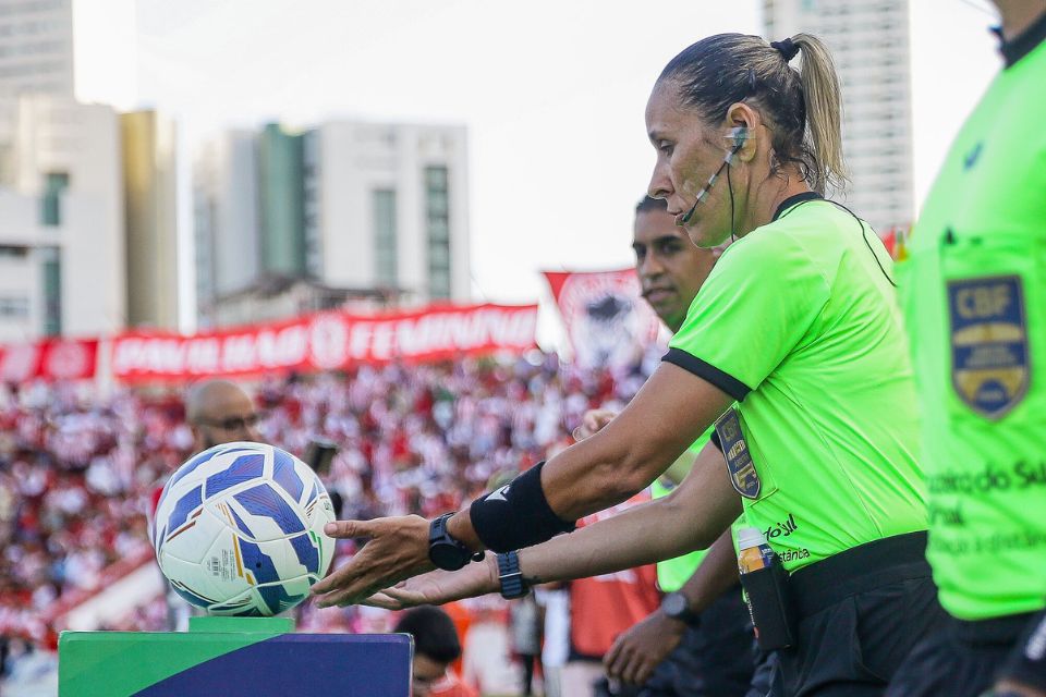 Lembre pol&ecirc;micas de arbitragem no Campeonato Pernambucano 2025/Rafael Vieira/FPF