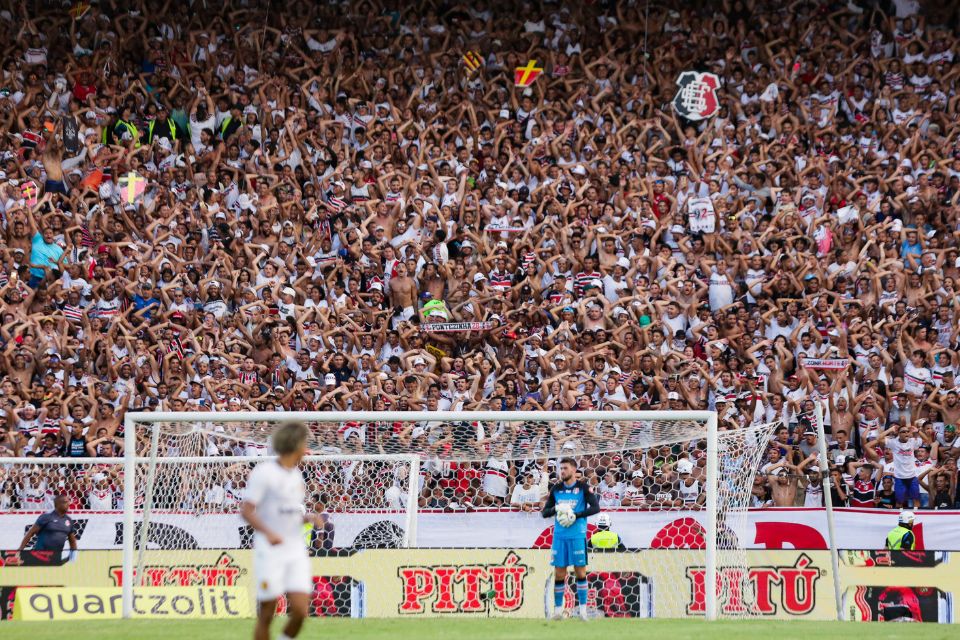 Torcida tricolor promete mais uma grande festa no estádio do Arruda