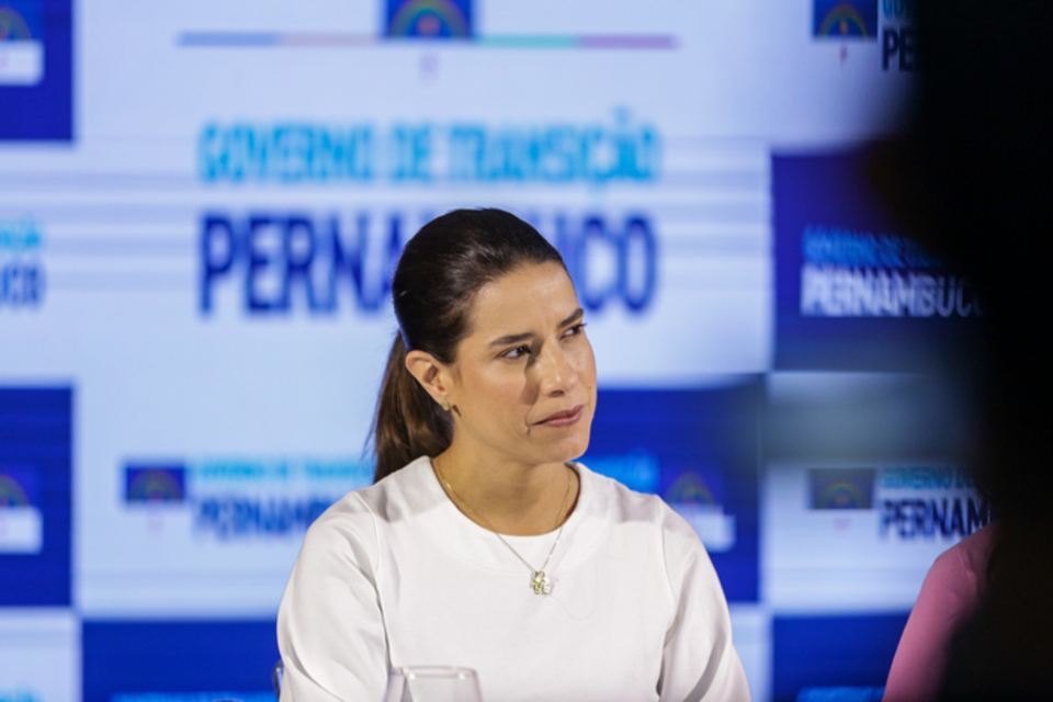 Governadora não citou um possível adiamento do jogo