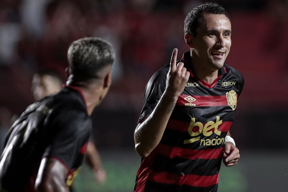 Sport bate o Maguary na Ilha do Retiro