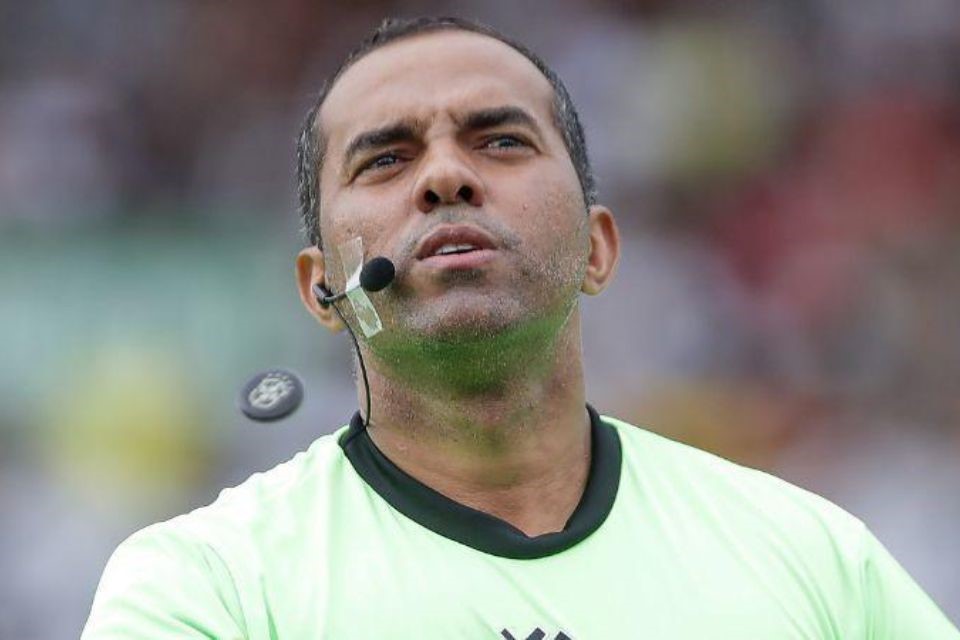 Diego Fernando apitar&aacute; mais um cl&aacute;ssico dos cl&aacute;ssicos/Rafael Vieira/ FPF
