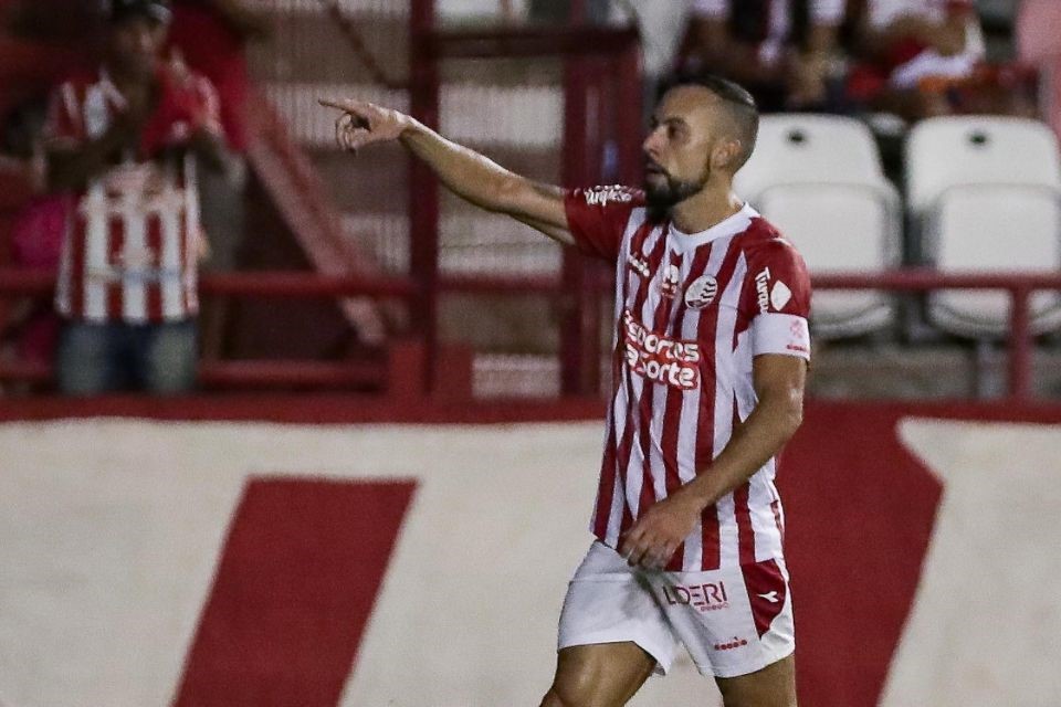 Paulo Sérgio retornará a equipe titular no Náutico
