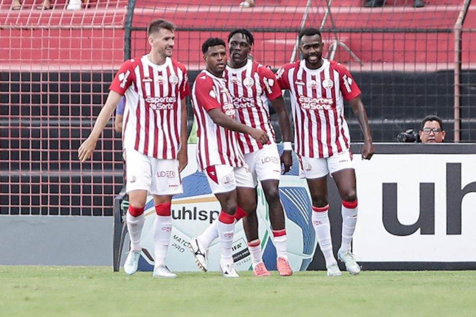 Náutico conquistou o triunfo por 2 a 1 no Clássico dos Clássicos disputado no último sábado (15)