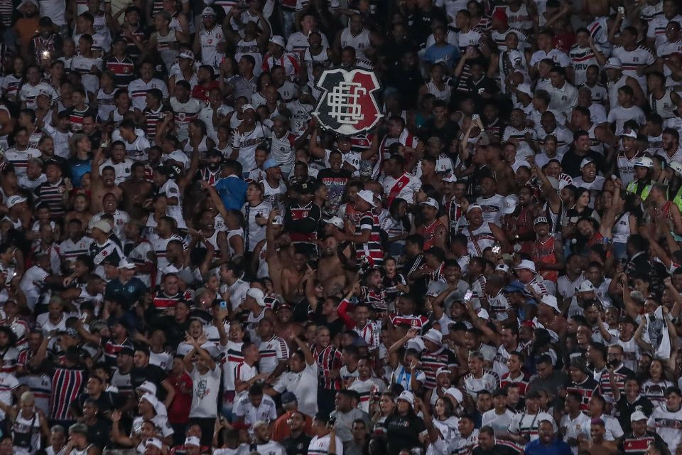 Santa Cruz lidera em público no Campeonato Pernambucano