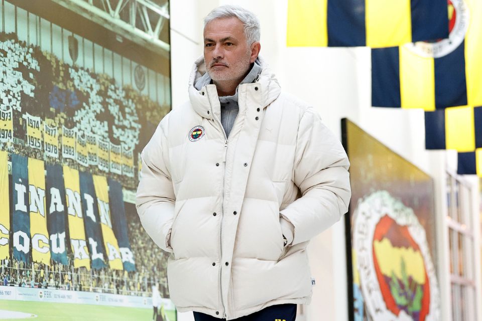 O Galatasaray emitiu uma nota nas redes sociais denunciando a declaração de Mourinho