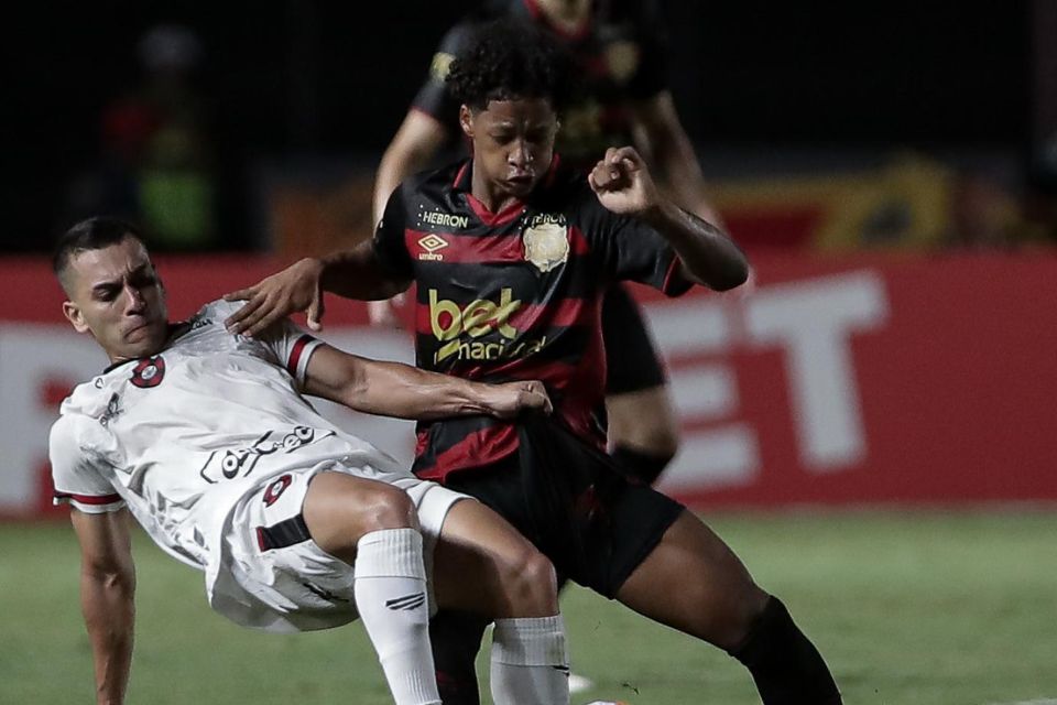 Zé Lucas retoma atividades com o Sport nesta sexta (28)