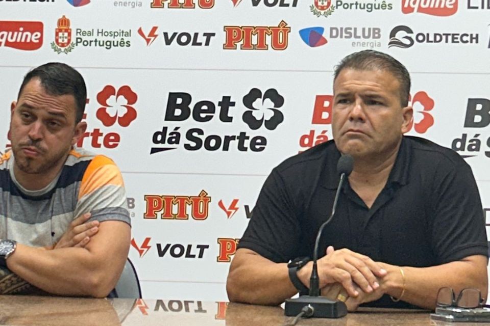 Executivo fala sobre saídas de jogadores e desempenho abaixo das expectativas