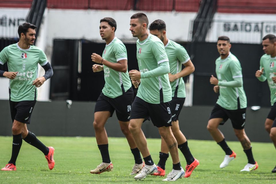 Santa Cruz tem metas em período sem jogos após eliminação contra Sport
