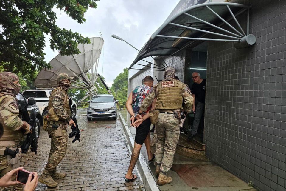 Operação "Contra Pista"