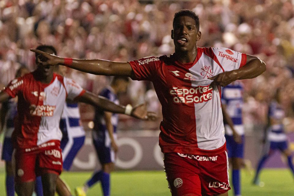 O atacante marcou dois gols nesta temporada pelo Timbu
