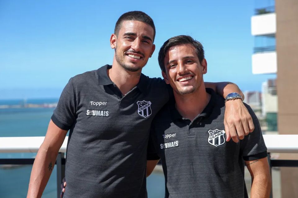Os irmãos estiveram juntos em um mesmo clube duas vezes