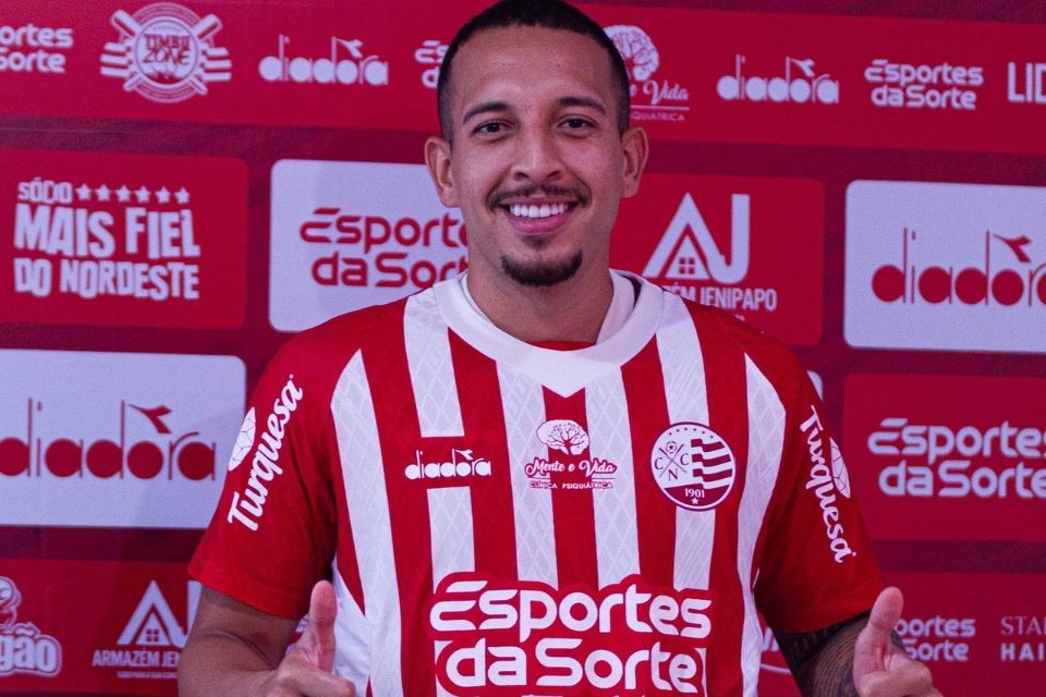 Caio Vitor chega como reforço no Náutico para a disputa da Série C