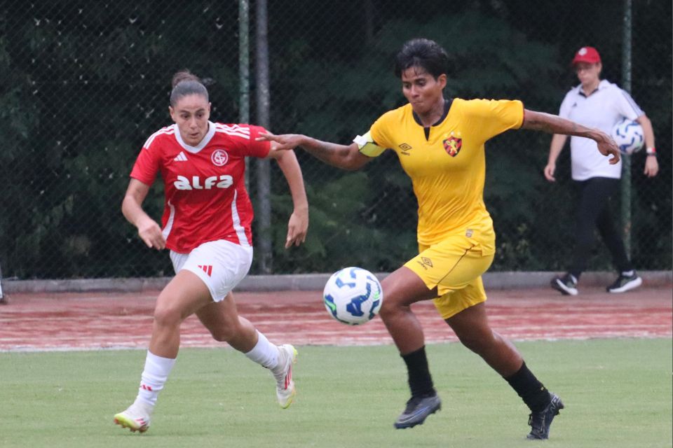 Partida terminou em 2 a 2
