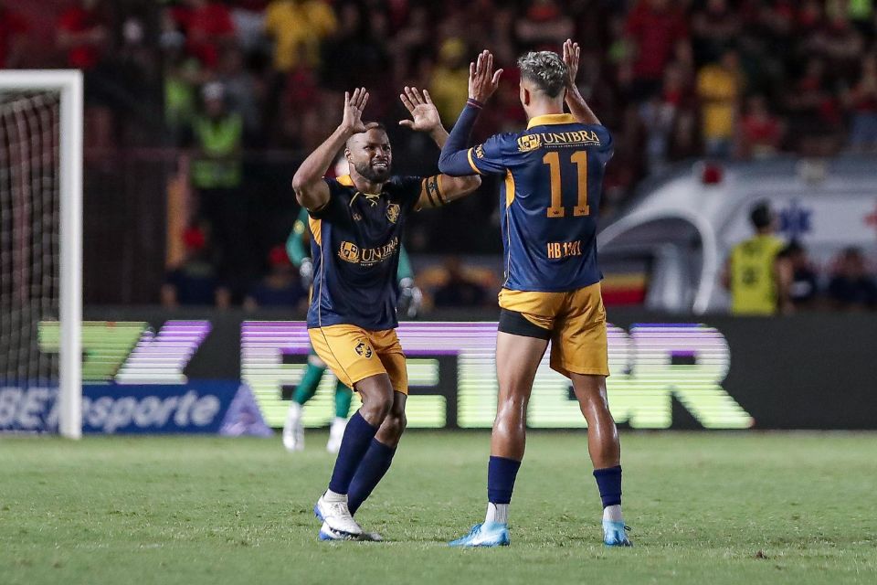 Fernadinho marcou o gol da vitória no tempo regulamentar 