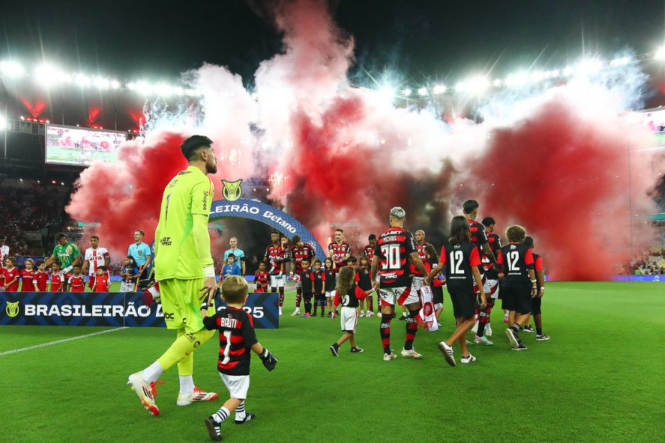 O time carioca tem desfalques importantes para o confronto