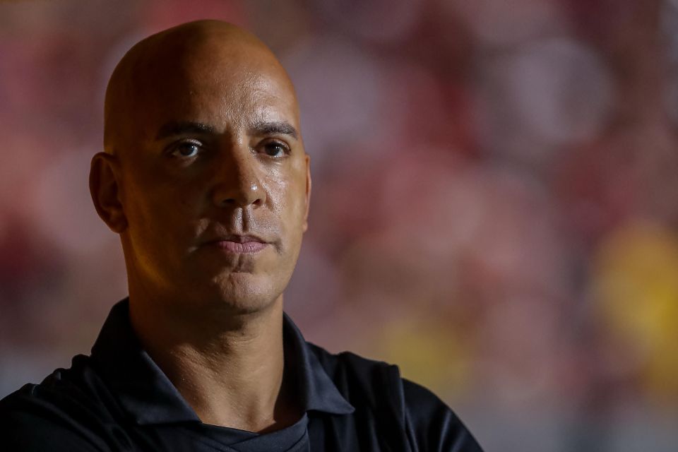 Pepa exalta coragem do Sport, mas critica árbitro após derrota para o Palmeiras