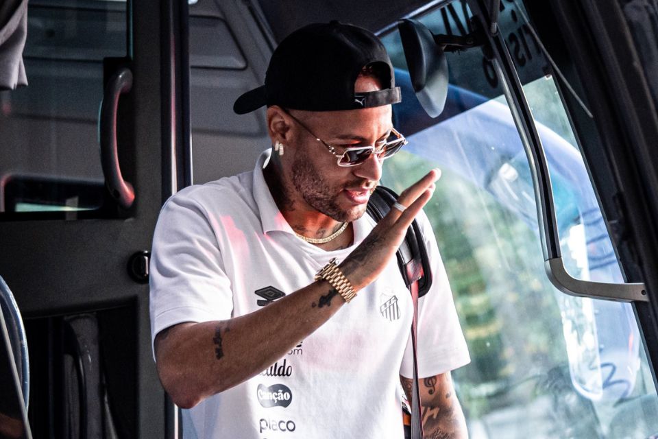 A expectativa &eacute; Neymar inicie entre os titulares/Raul Baretta/ Santos FC.