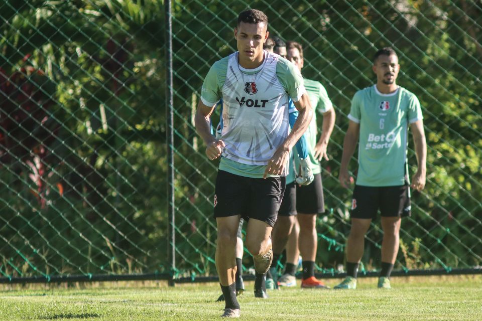 Santa Cruz espera aprender com os erros da temporada para conqusitar acesso na Série D