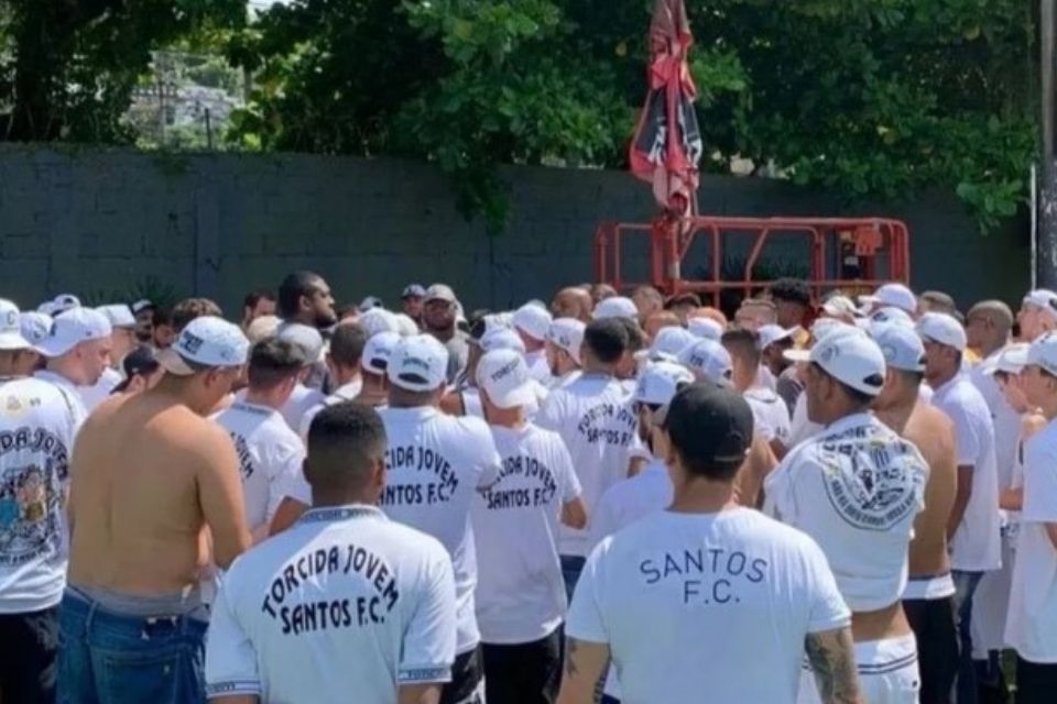 /Reprodu&ccedil;&atilde;o/Redes Sociais