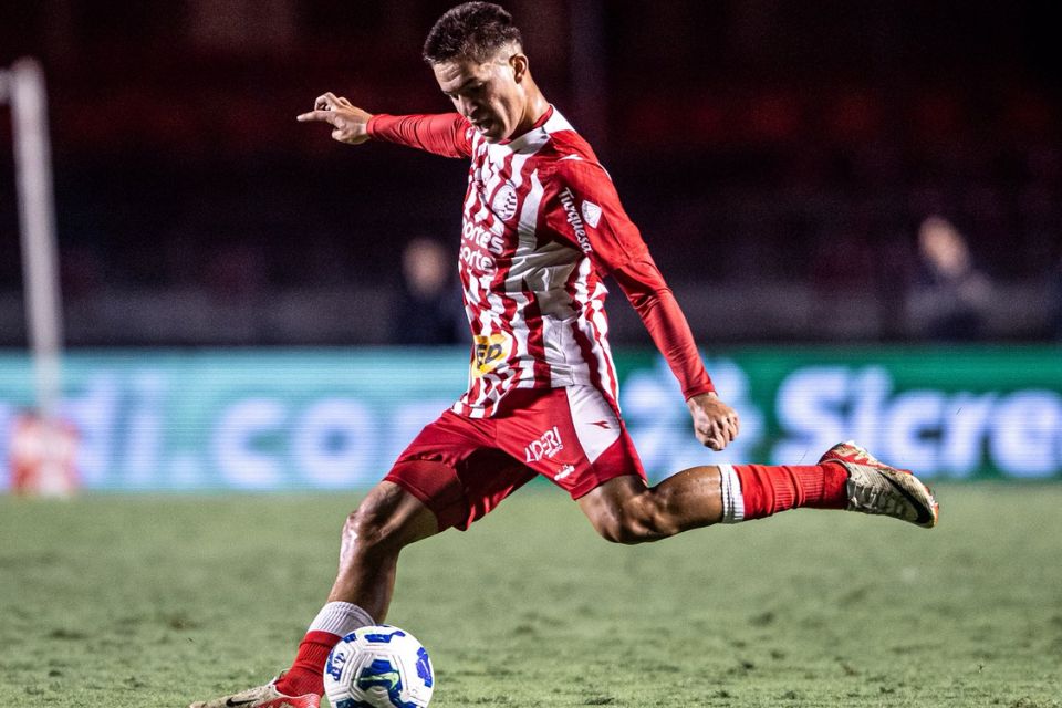 Dudu se tornou o atleta mais jovem do século a atuar pelo Náutico