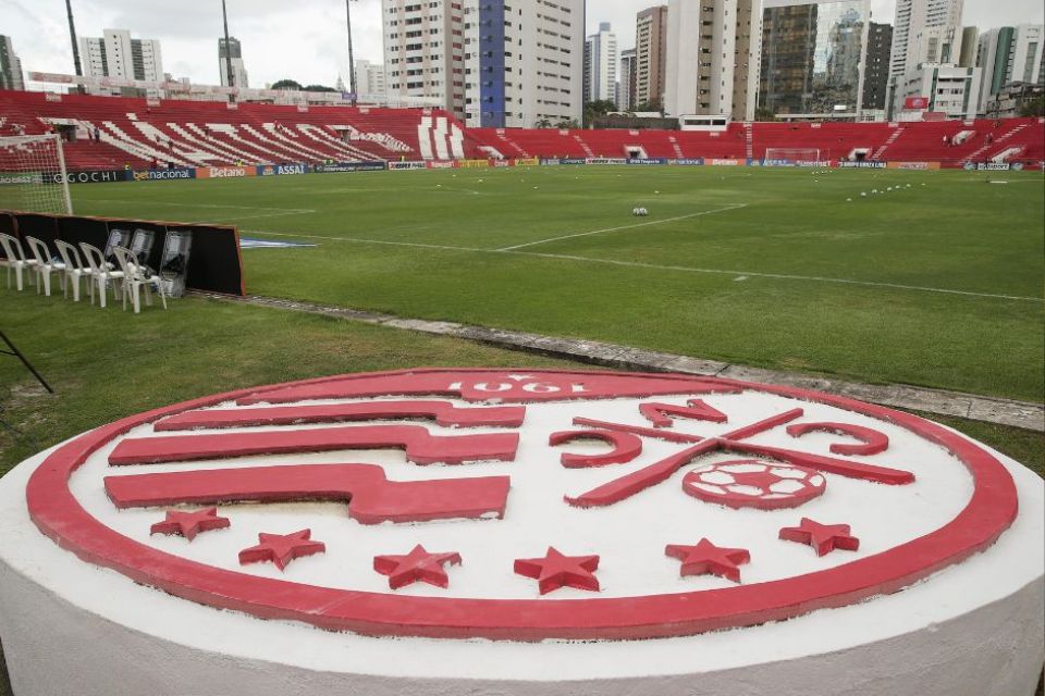 O N&aacute;utico atualmente est&aacute; em busca de investidores para se tornar uma SAF/Rafael Vieira/DP