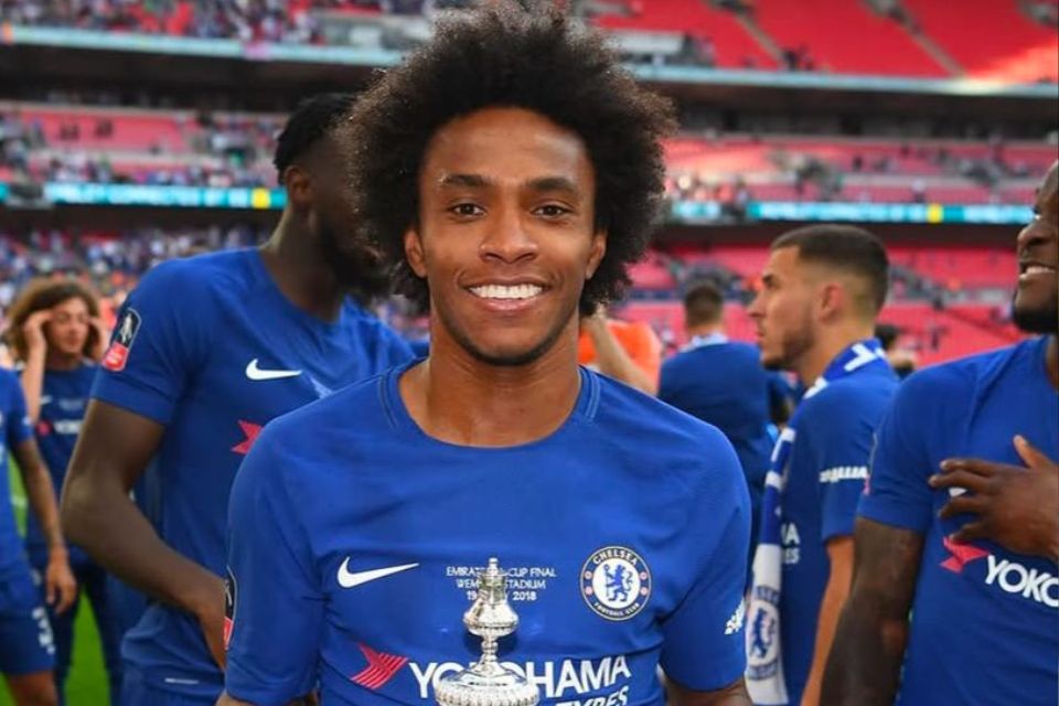 Willian quando foi campeão da Emirates FA Cup em 2018, com o Chelsea