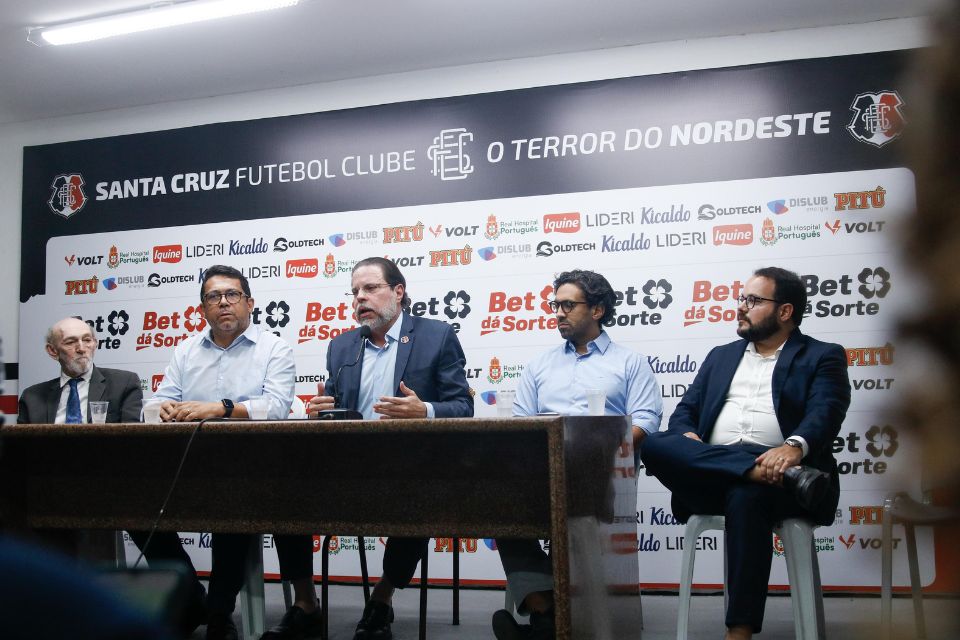 Bruno Rodrigues anunciou oficialmente o cronograma dos próximos passos pela SAF