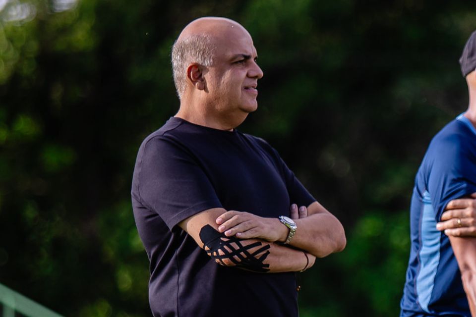 No último sábado (3), presidente uri Romão comunicou a demissão do técnico Pepa