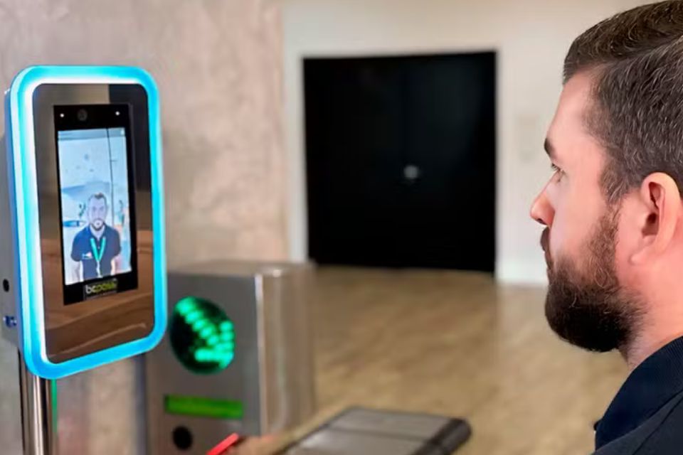 Santa Cruz terá que correr contra o tempo para implementar o reconhecimento facial