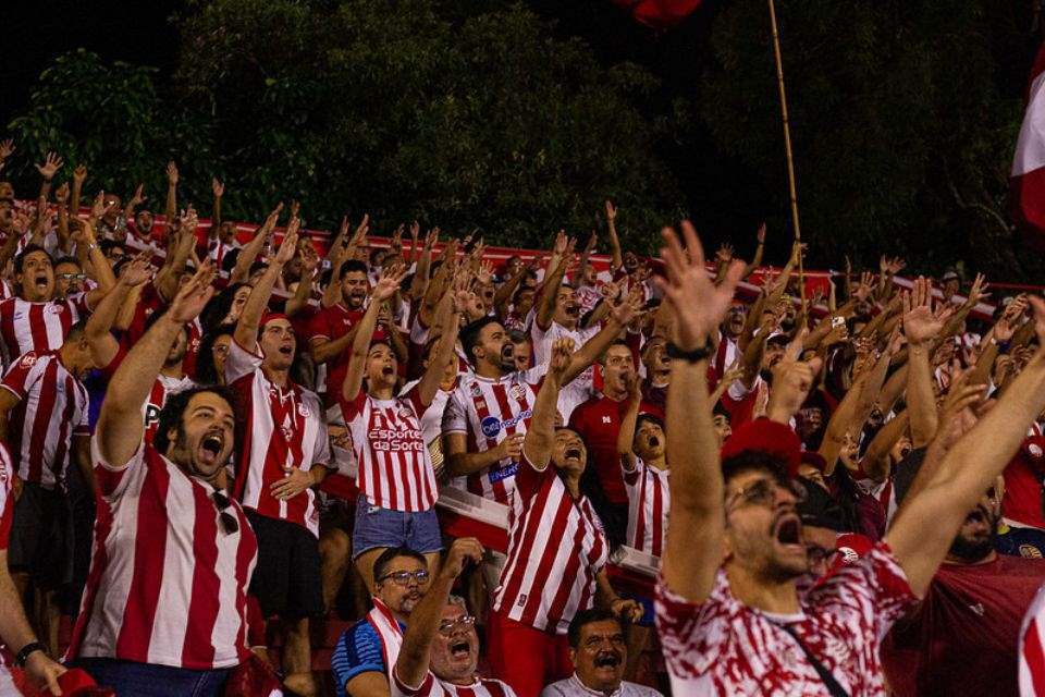 Náutico busca fazer valer a força dos Aflitos na Série C