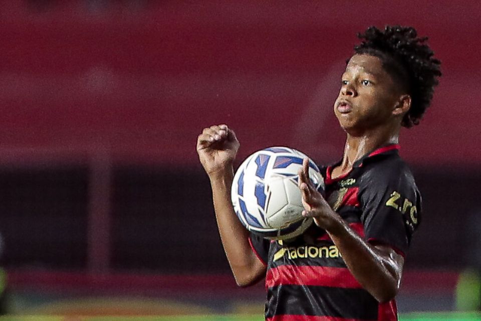 Zé Lucas, jogador do Sport, é um dos principais nomes do elenco rubro-negro na temporada