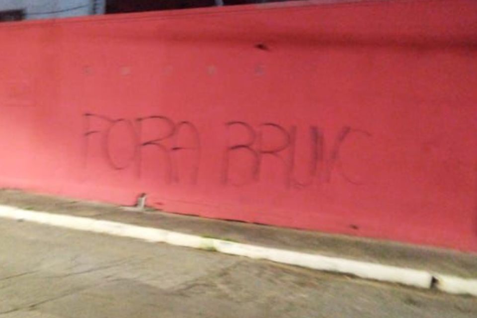 Sede do Náutico pichada nesta terça-feira (07)