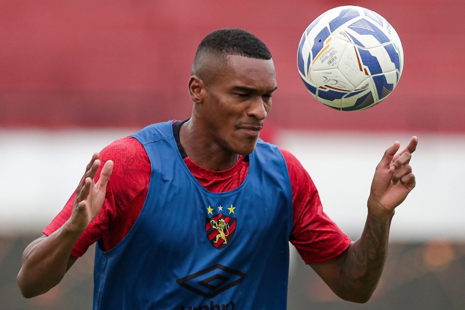Matheus Alexandre custou R$ 9 milhões aos cofres do Sport