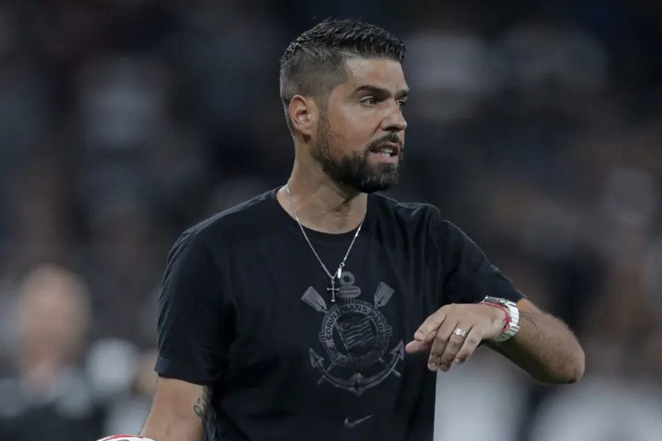 António Oliveira será o novo treinador do Sport